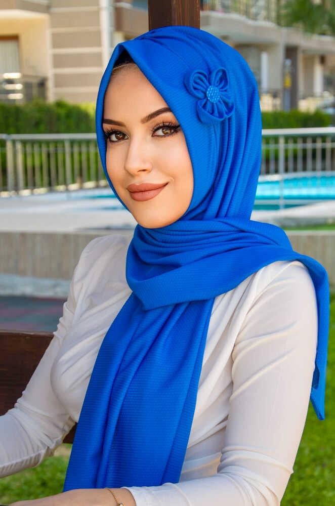 Saks Mavi Çiçekli Pratik Şal