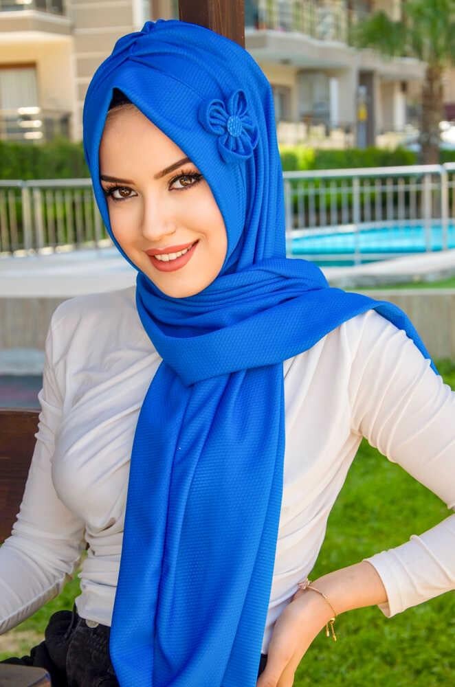 Saks Mavi Çiçekli Pratik Şal