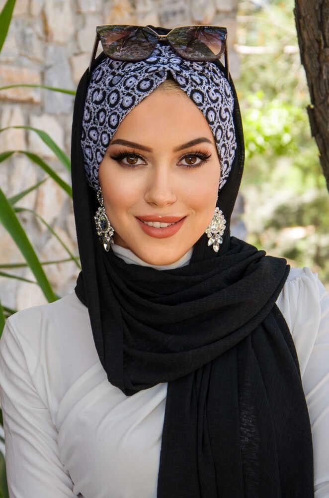 Siyah Beyaz  Büzgülü Hazır Şal