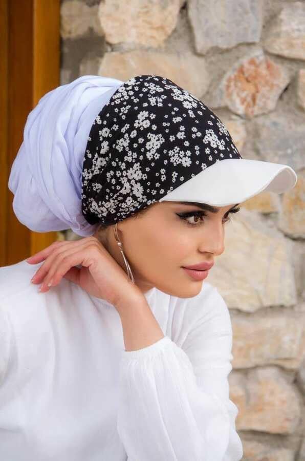 Siyah Beyaz Çiçek Desenli Bone Bant - Bağcıklı