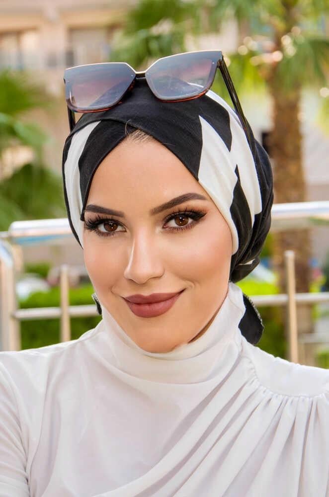 Siyah Beyaz Desen Çapraz Bone