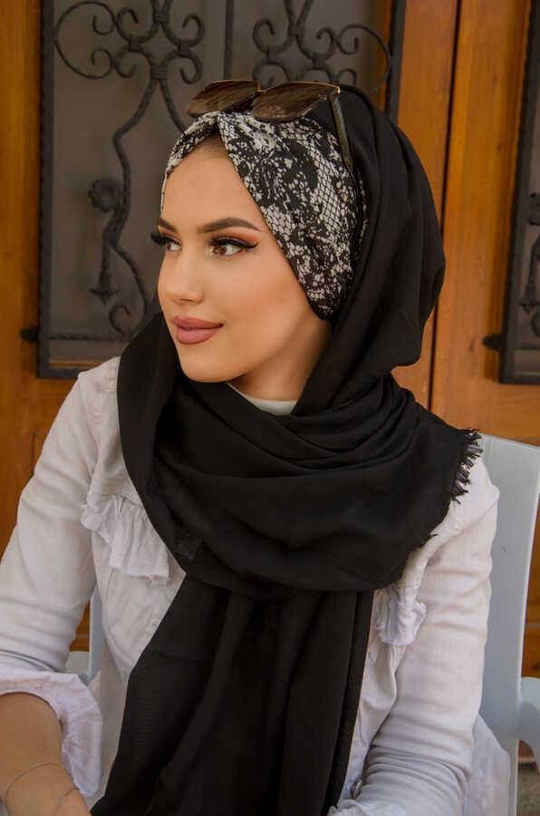 Siyah Beyaz Etnik Desen Büzgülü Hazır Şal