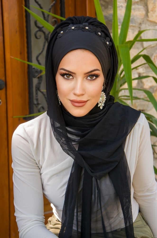 Siyah Çiçek Taşlı Hazır Abiye Şal