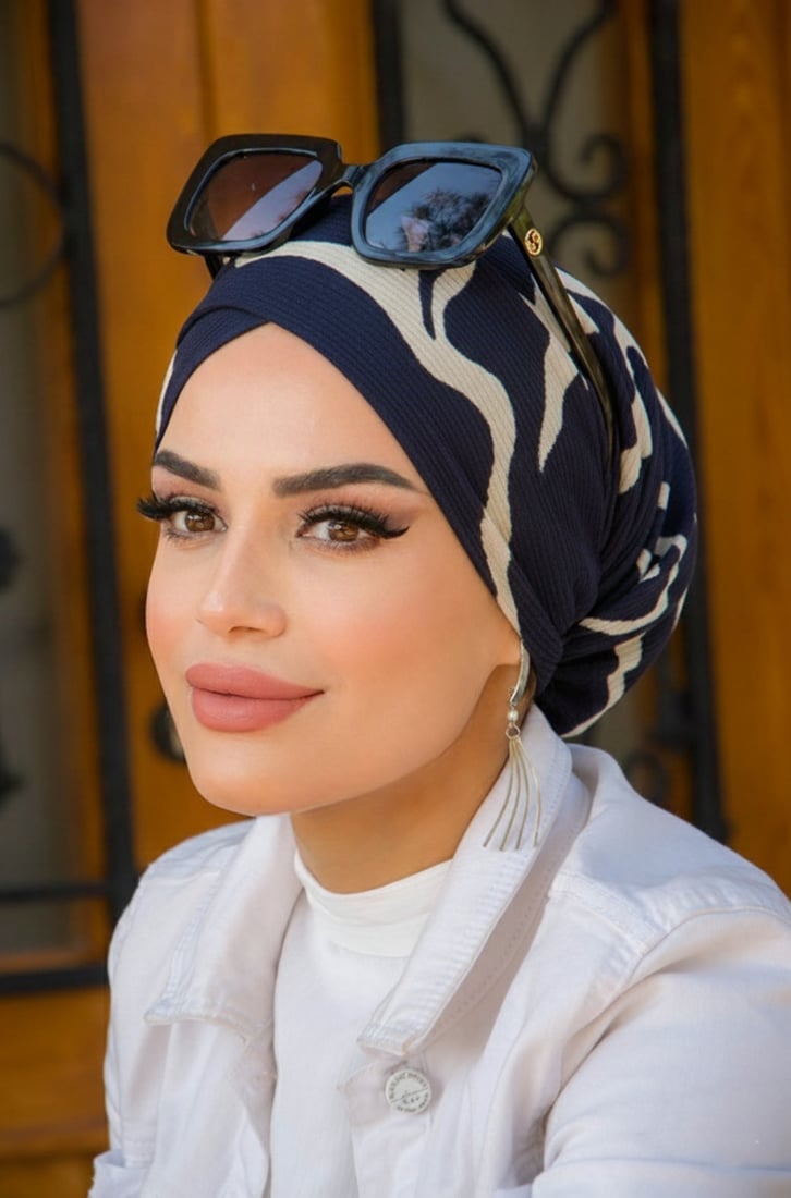 Siyah Degrade Çapraz Bone