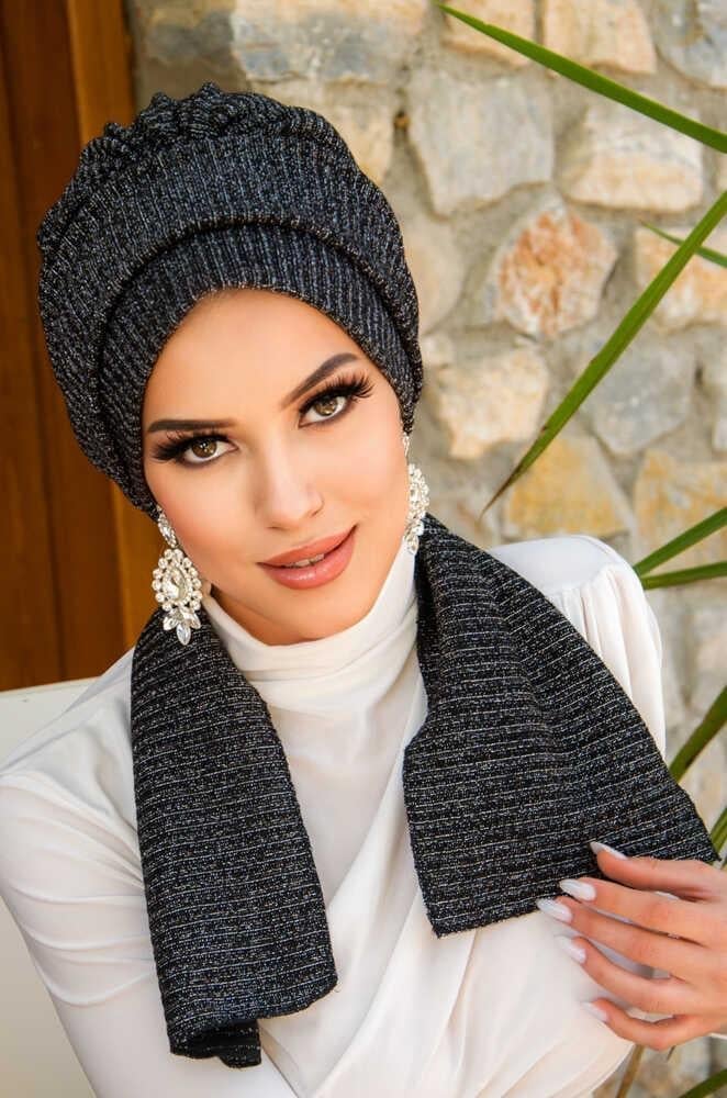 Siyah Gümüş Fitilli Atkılı Tesettür Bone