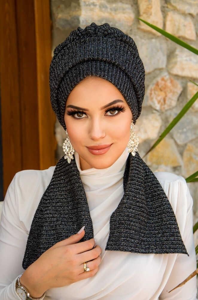 Siyah Gümüş Fitilli Atkılı Tesettür Bone