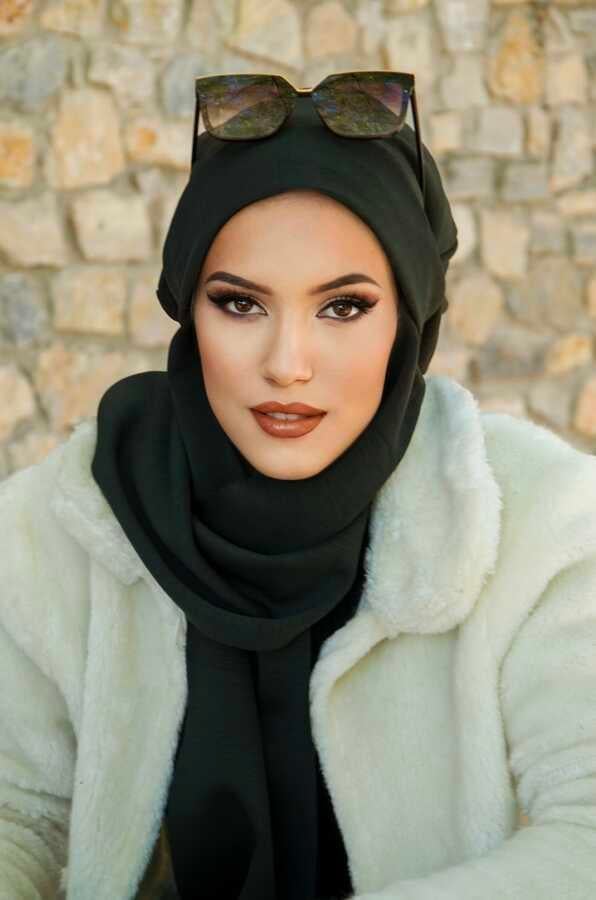 Siyah Haki Hazır Tesettür Bere