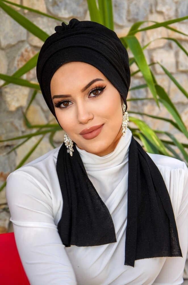 Siyah Işıltılı Atkılı Bone