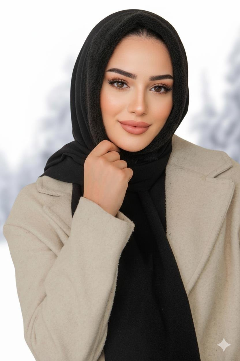 Siyah Kürk Kapüşonlu Çıtçıtlı Şal