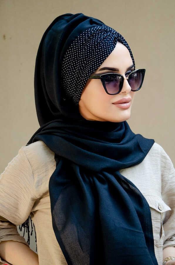 Siyah Puanlı Büzgülü Hazır Şal