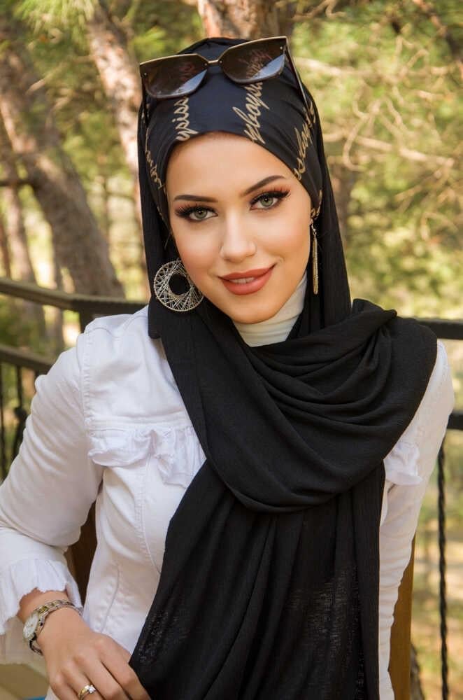 Siyah Yazı Desen Bone Hazır Şal