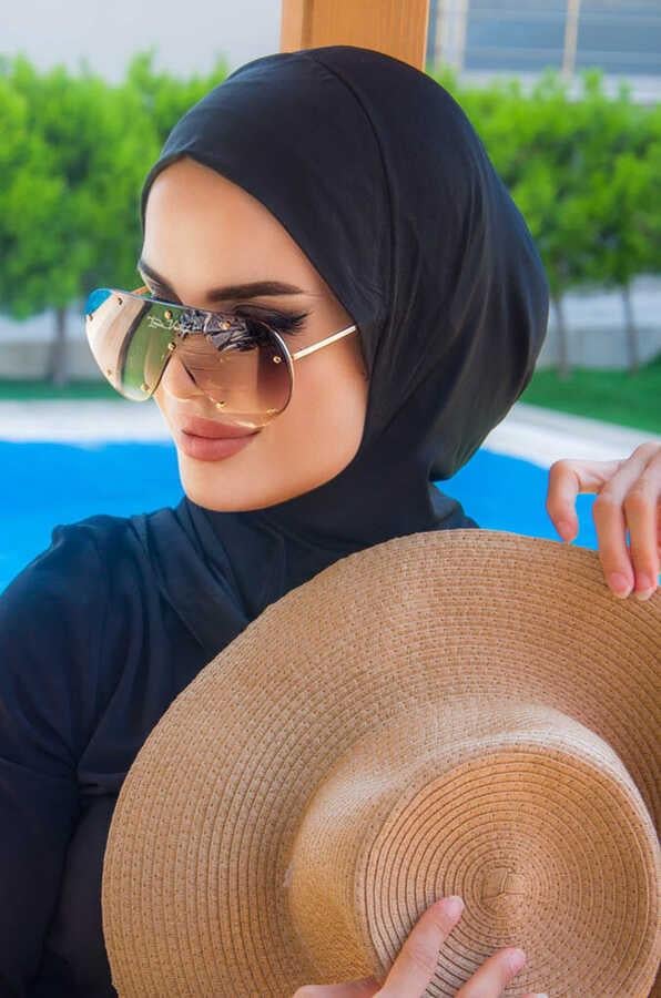 Siyah Yüzücü Bonesi