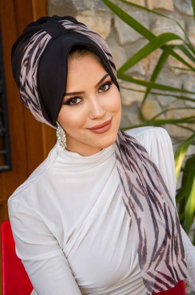 Siyah Zebra Desenli Şapka Bone