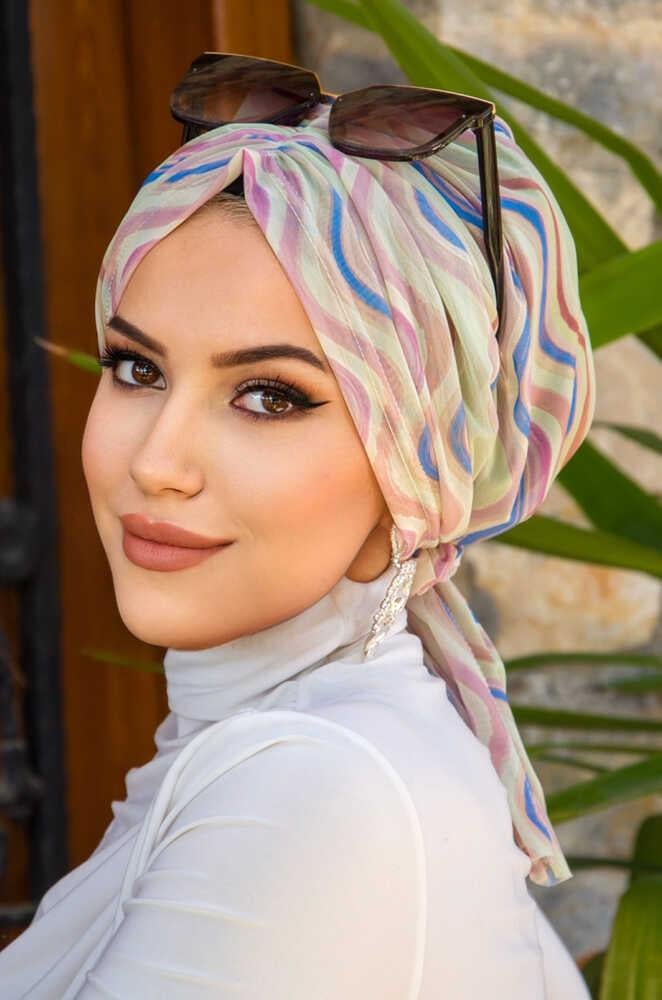 Soft Renkler Geometrik Desen Tül Tokalı Bone