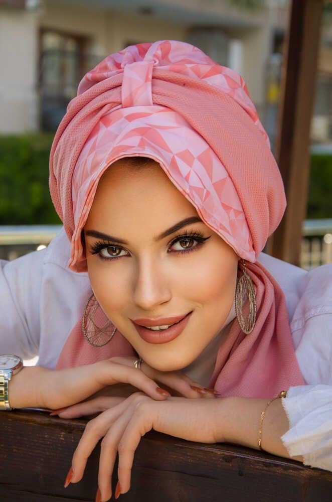 Somon Pudra Desen Fularlı Şapka Bone