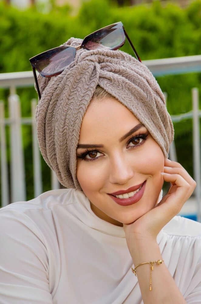 Taş Rengi Burgu Düğüm Bone