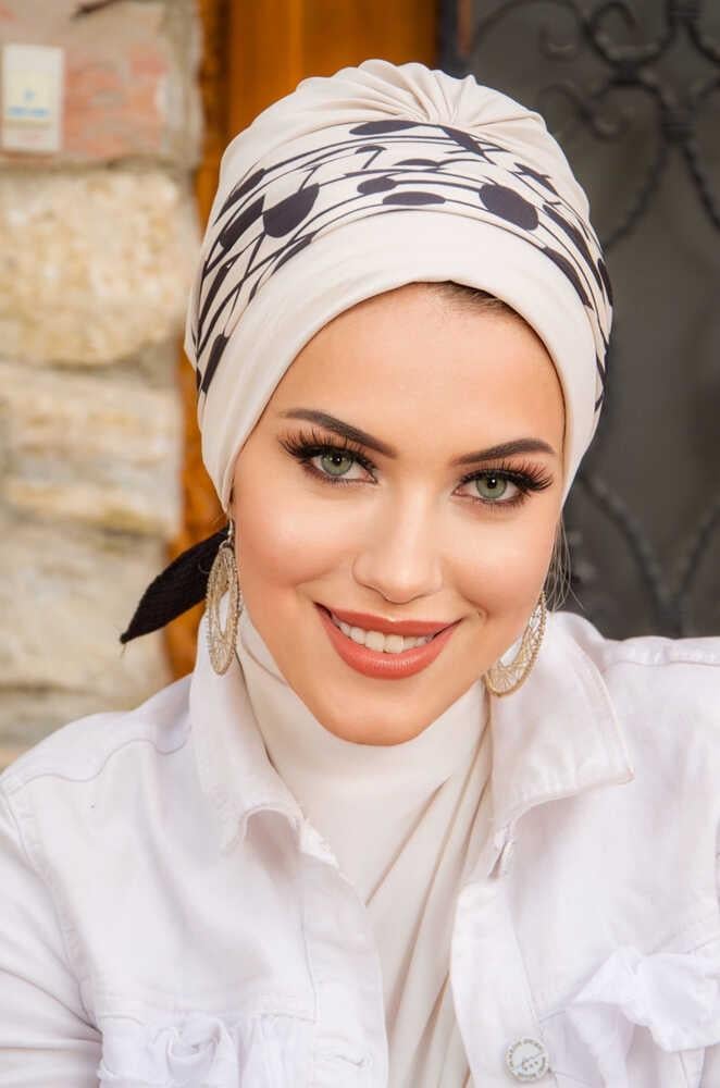 Taş Siyah Desenli Bantlı Bone