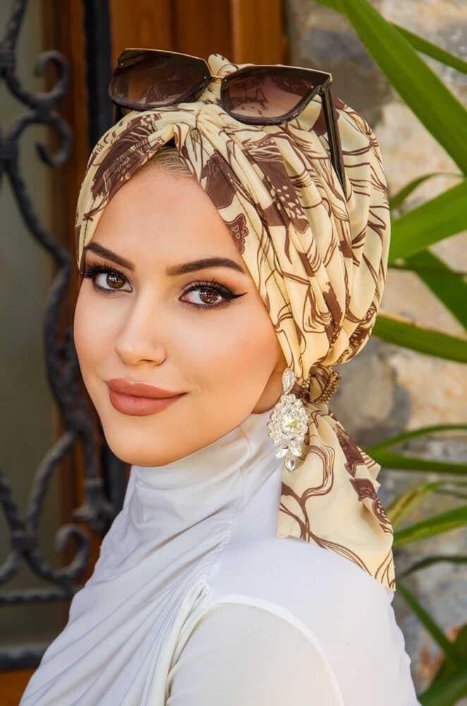 Uçuk Sarı Kahve Desen Tül Tokalı Bone