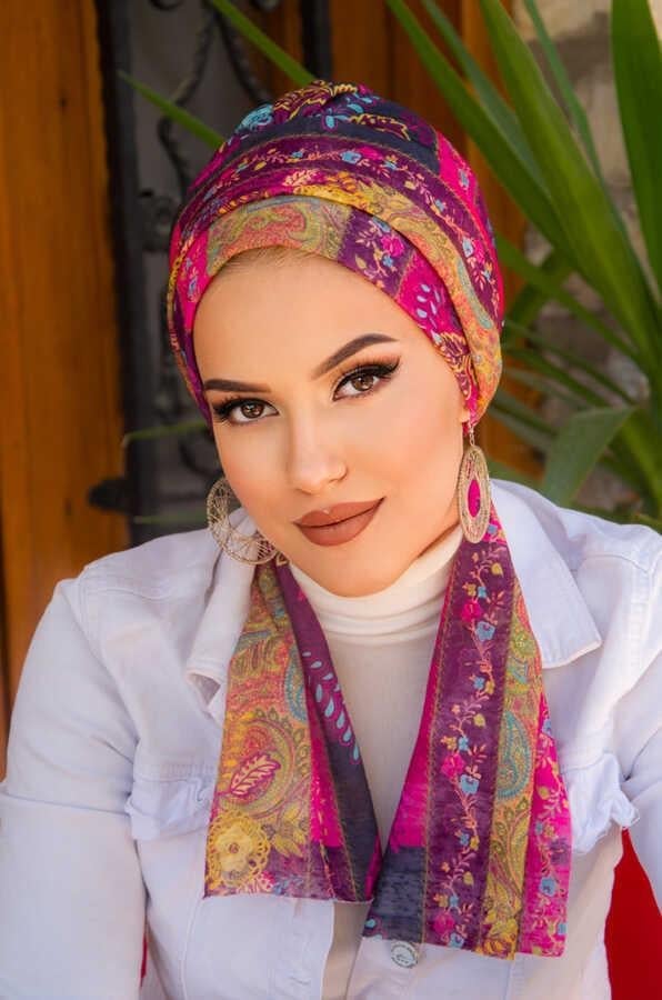 Vişne Etnik Desenli Atkılı Bone