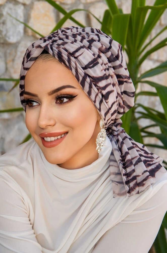 Zebra Desen Tül Tokalı Bone