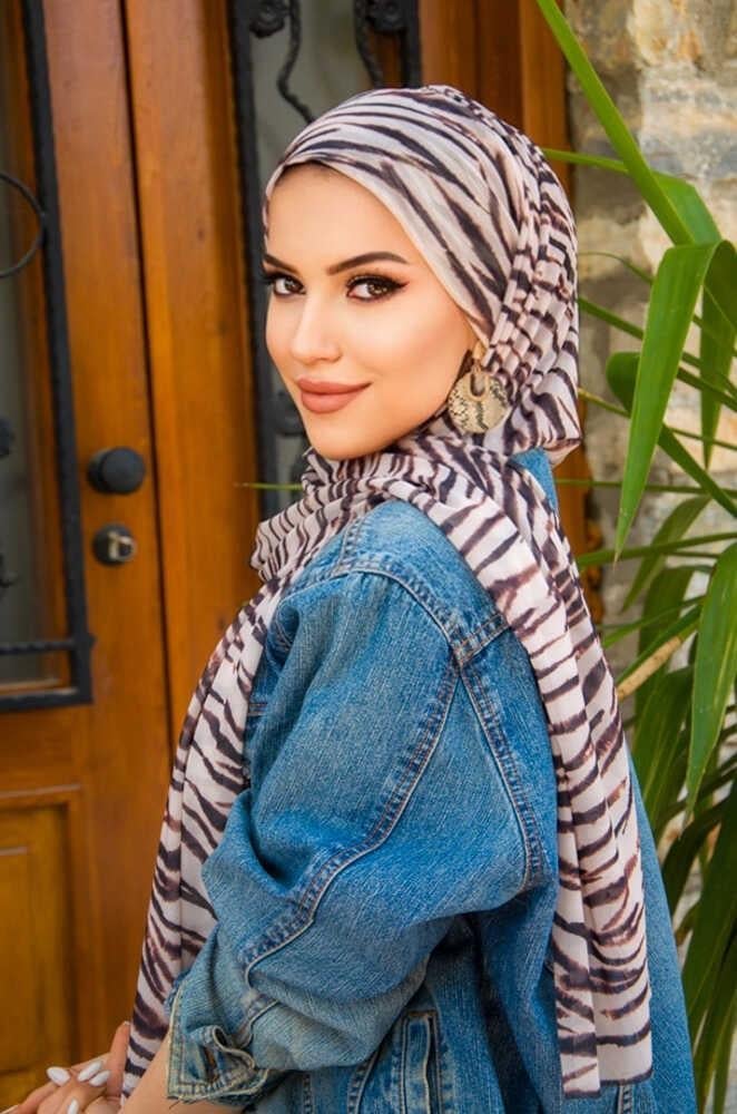 Zebra Desenli Bone Hazır Şal