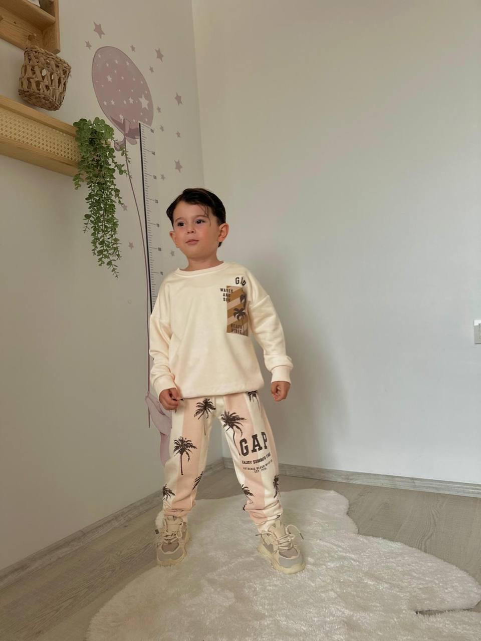 ORİJİNAL BASKILI PALMİYELİ ERKEK ÇOCUK EŞOFMAN TAKIMI  