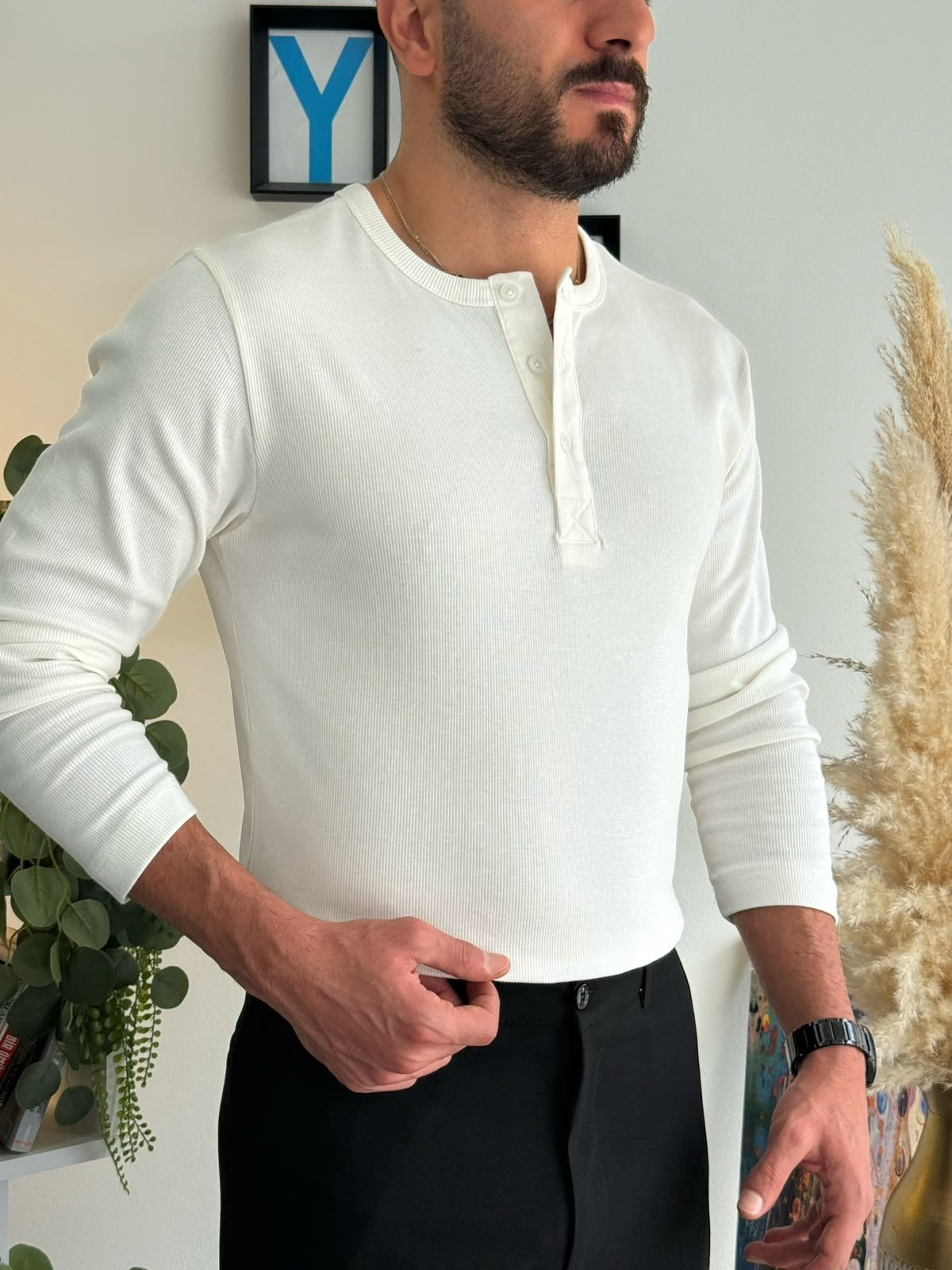 Beyaz Henley Yaka Uzun Kollu Sweat