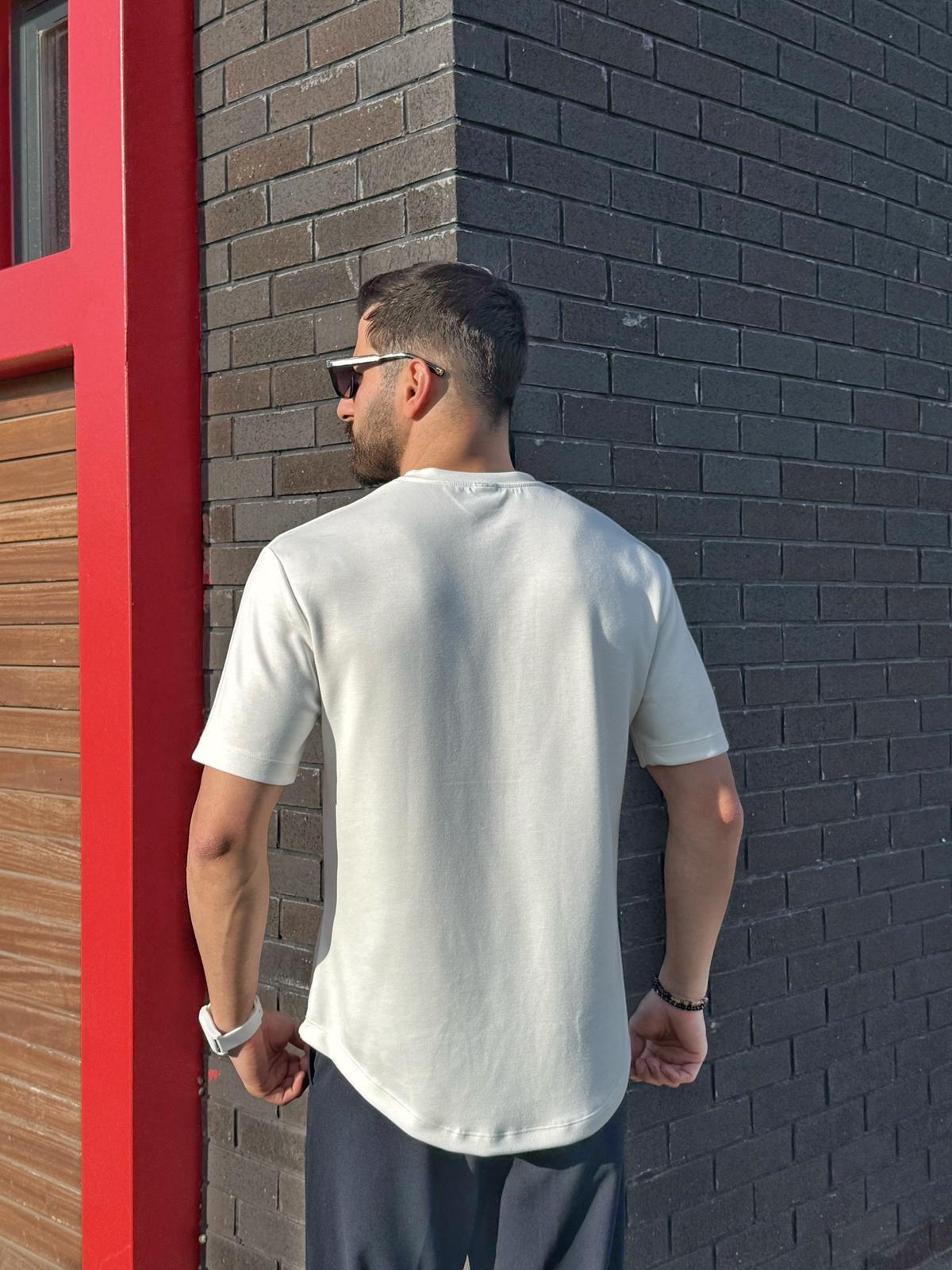 Beyaz Osyh Kumaş Oval Kesim T-Shirt