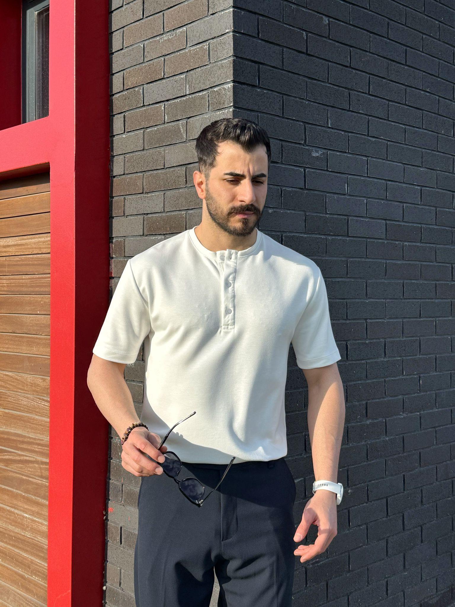 Beyaz Osyh Kumaş Oval Kesim T-Shirt