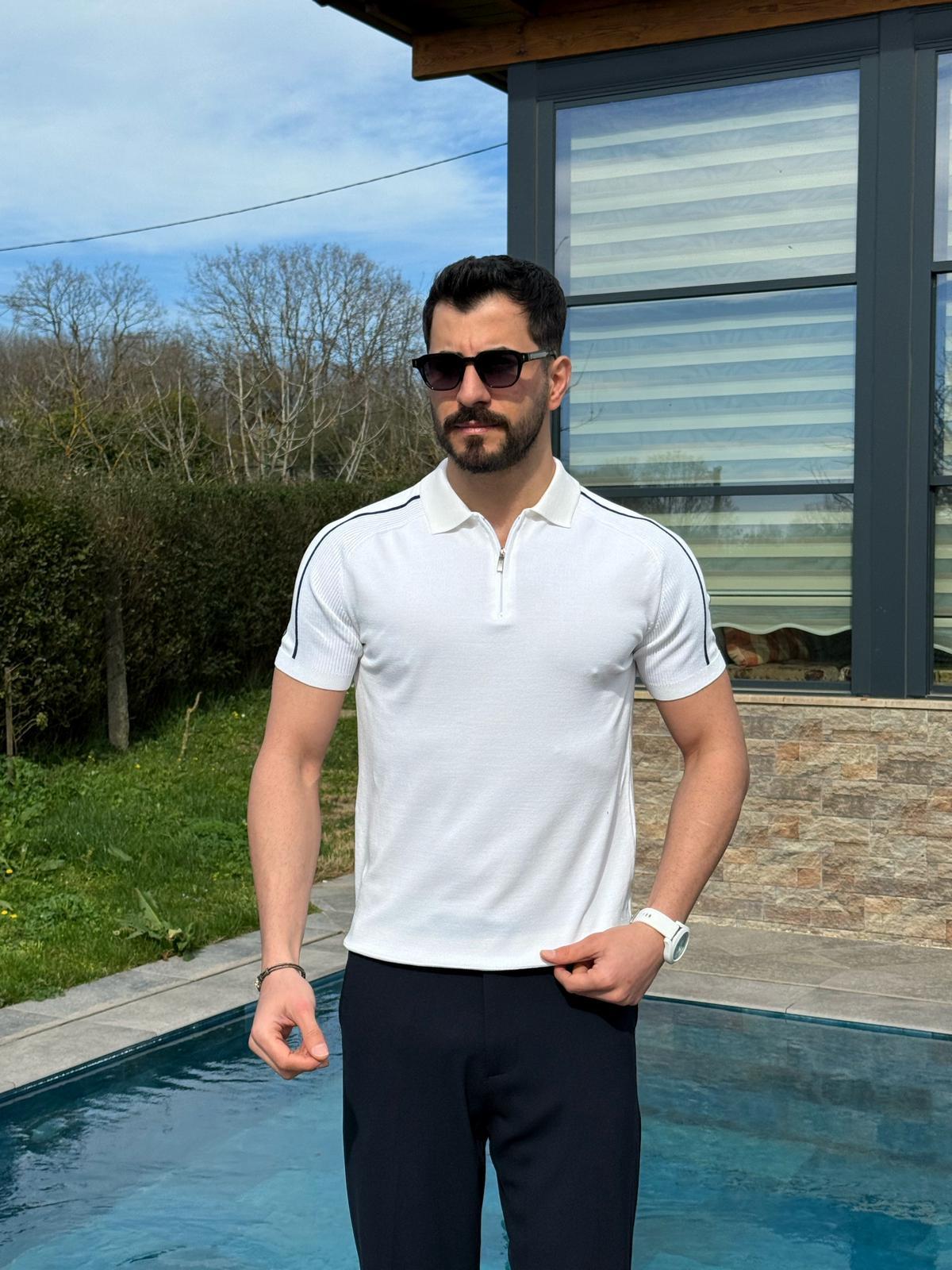 Beyaz Tam Kalıp Omuz Şeritli Polo Yaka