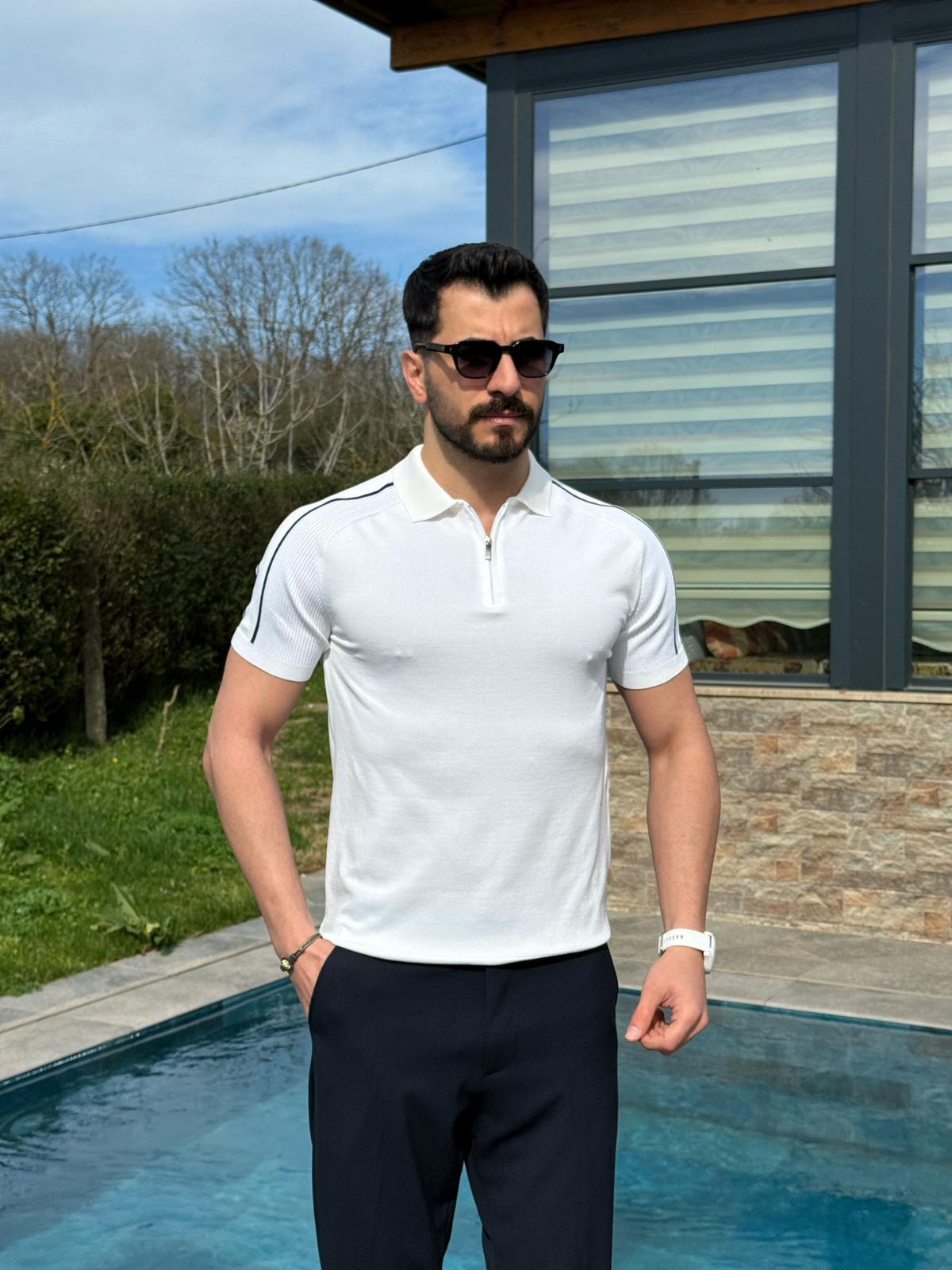 Beyaz Tam Kalıp Omuz Şeritli Polo Yaka