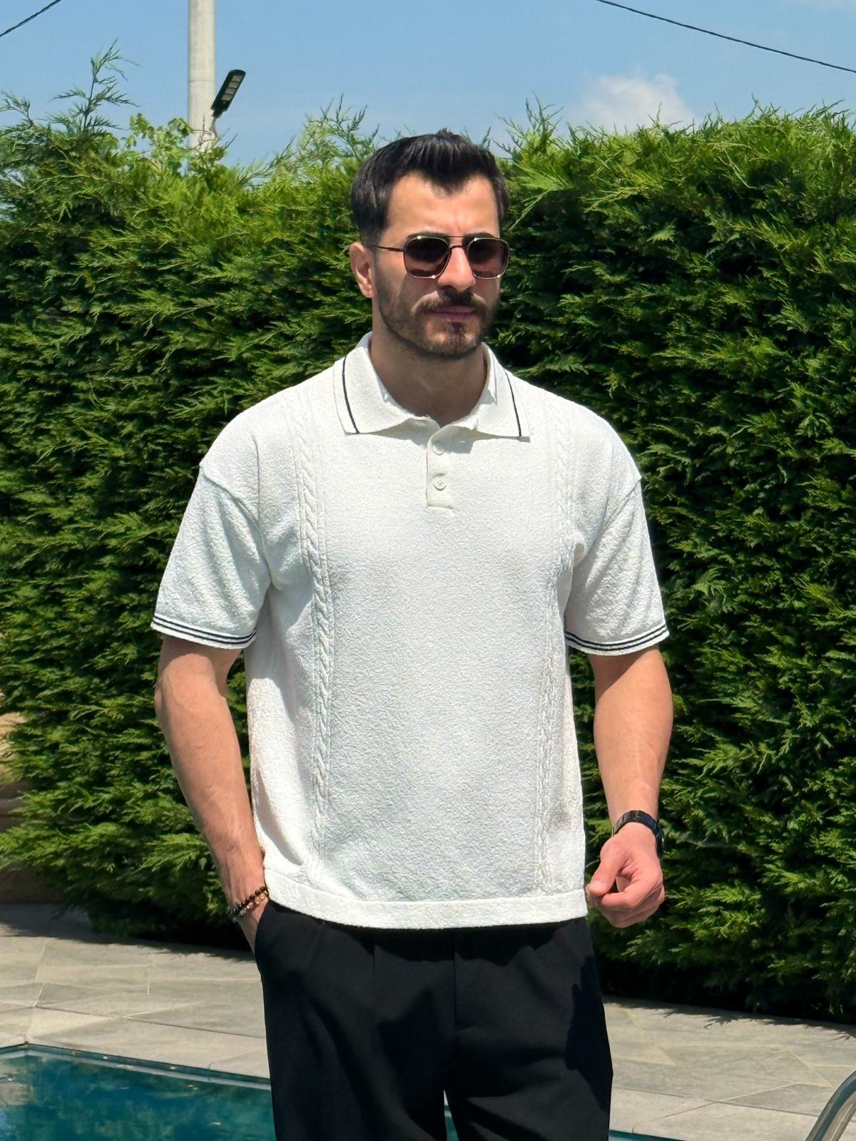 Beyaz Yazlık Dokulu Polo Yaka Triko Tişört