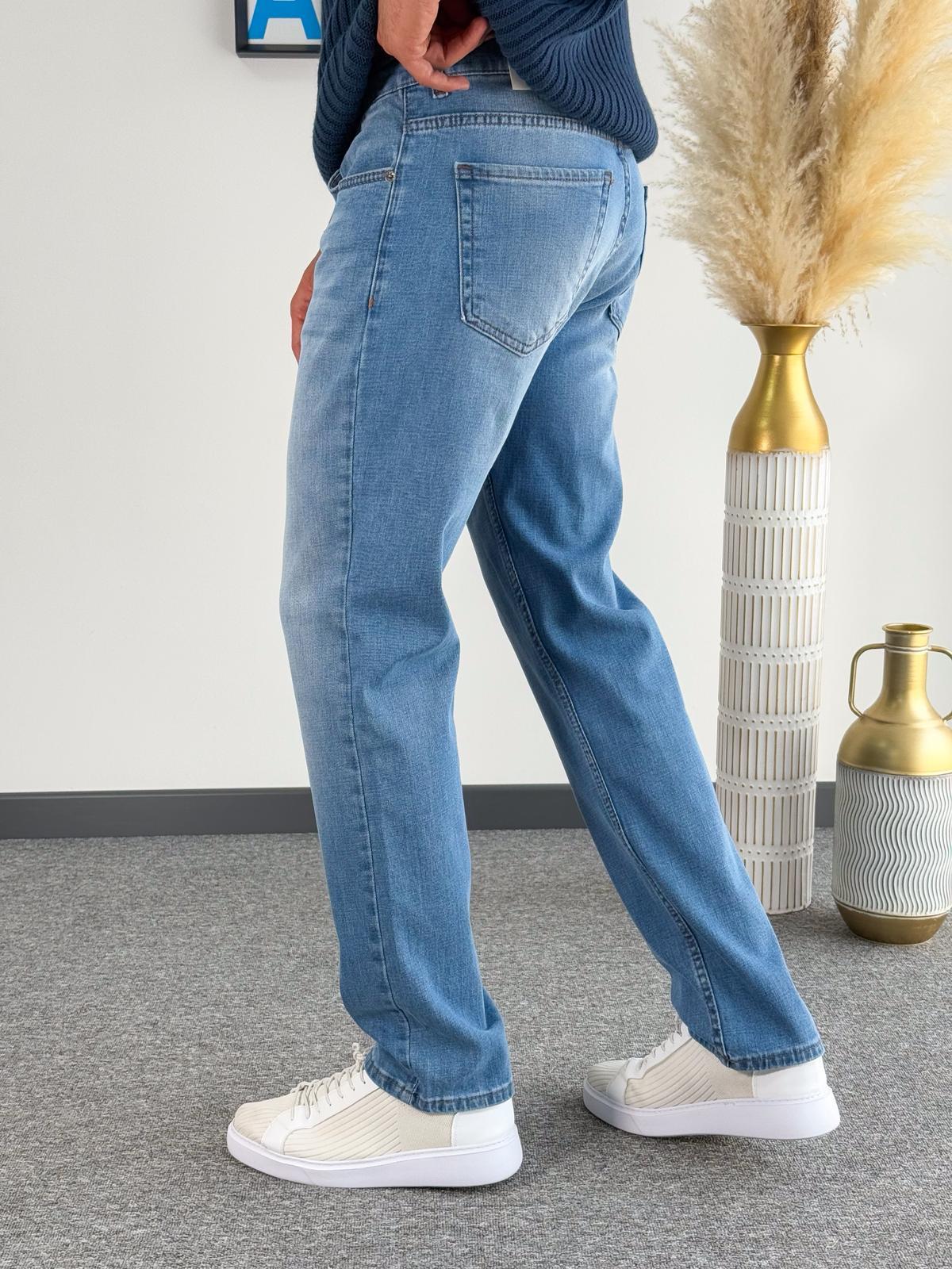 Gökyüzü Mavisi Regular Kalıp Kot Pantolon Jeans 