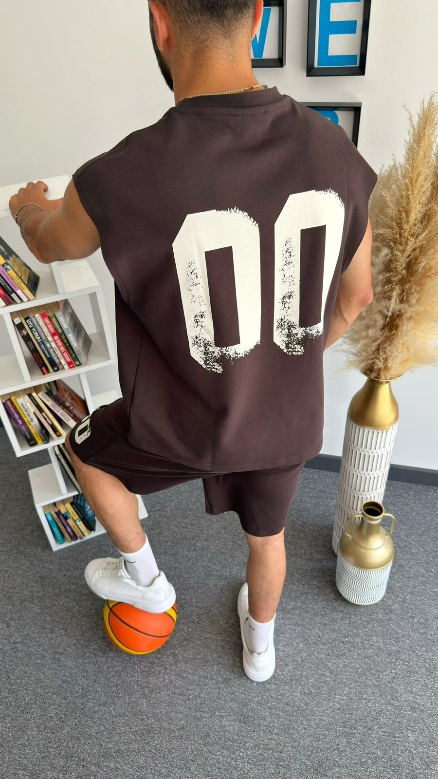 Kahverengi 00 Baskılı Sıfır Kol Oversize Takım