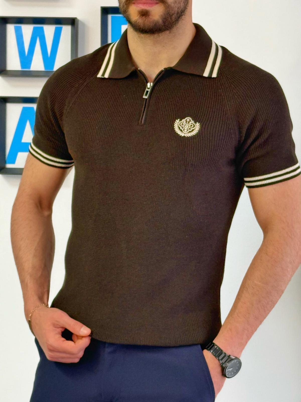 Kahverengi Nakış Armalı Triko Fermuarlı Polo T-Shirt