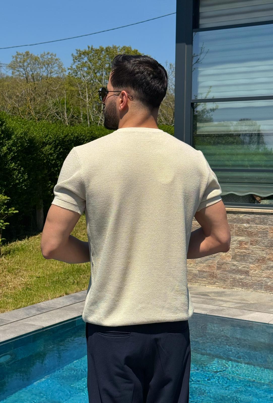 Krem İnce Dokulu Yazlık Tam Kalıp Pamuklu Triko T-Shirt