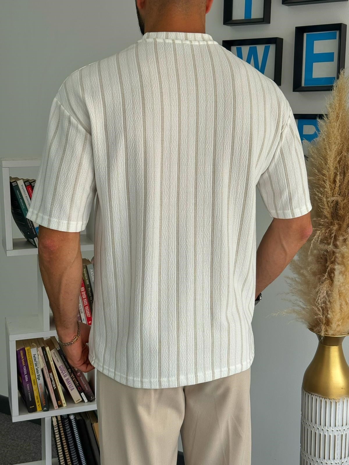 Krem Yarım Oversize çizgili Bisiliklet Yaka T-Shirt