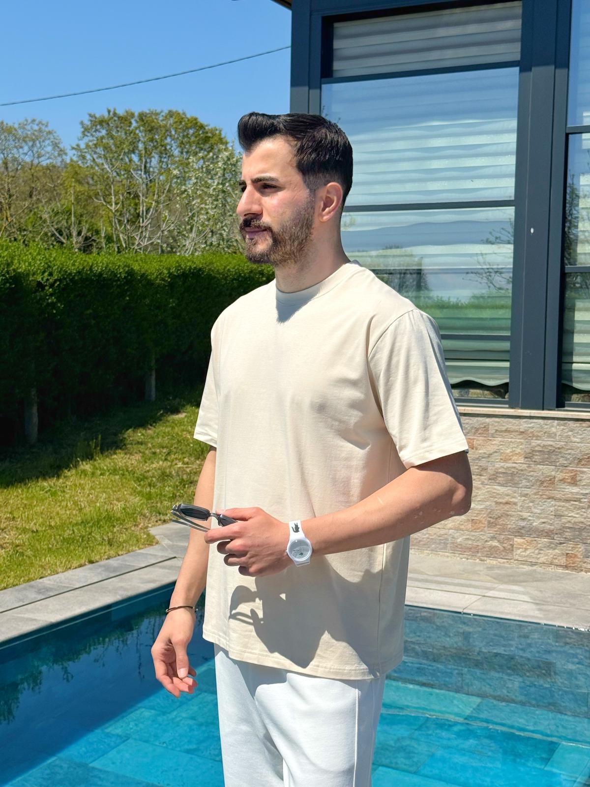 Krem Yazlık Basic Oversize T-Shirt