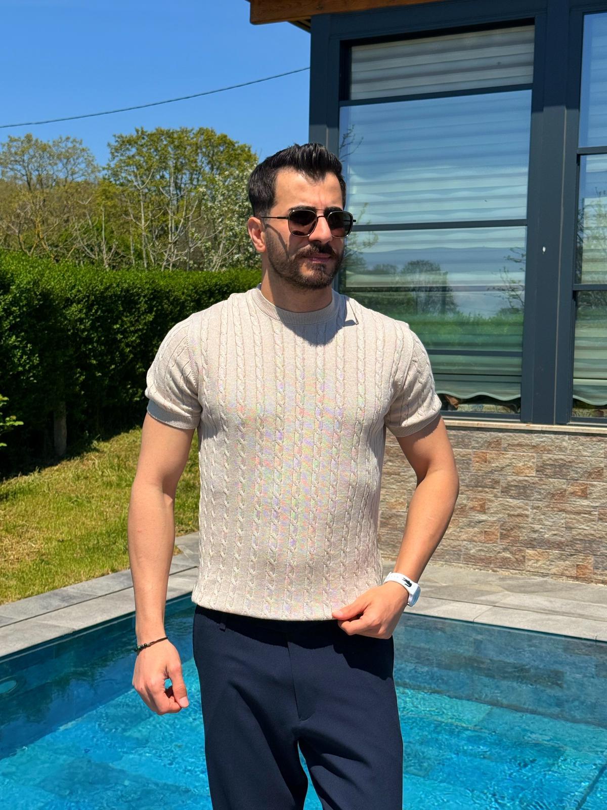 Krem Yazlık Pamuklu Örgü Desenli Triko Tişört