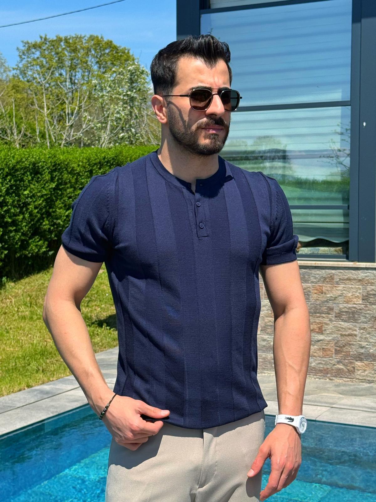 Lacivert Kalın Çizgili Hakim Yaka Pamuklu Triko T-Shirt