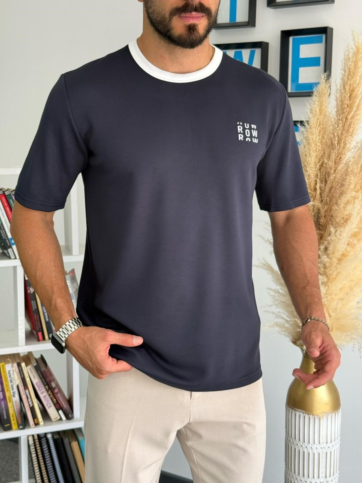 Lacivert ROW Nakışlı Tam Kalıp Bisiklet Yaka T-Shirt