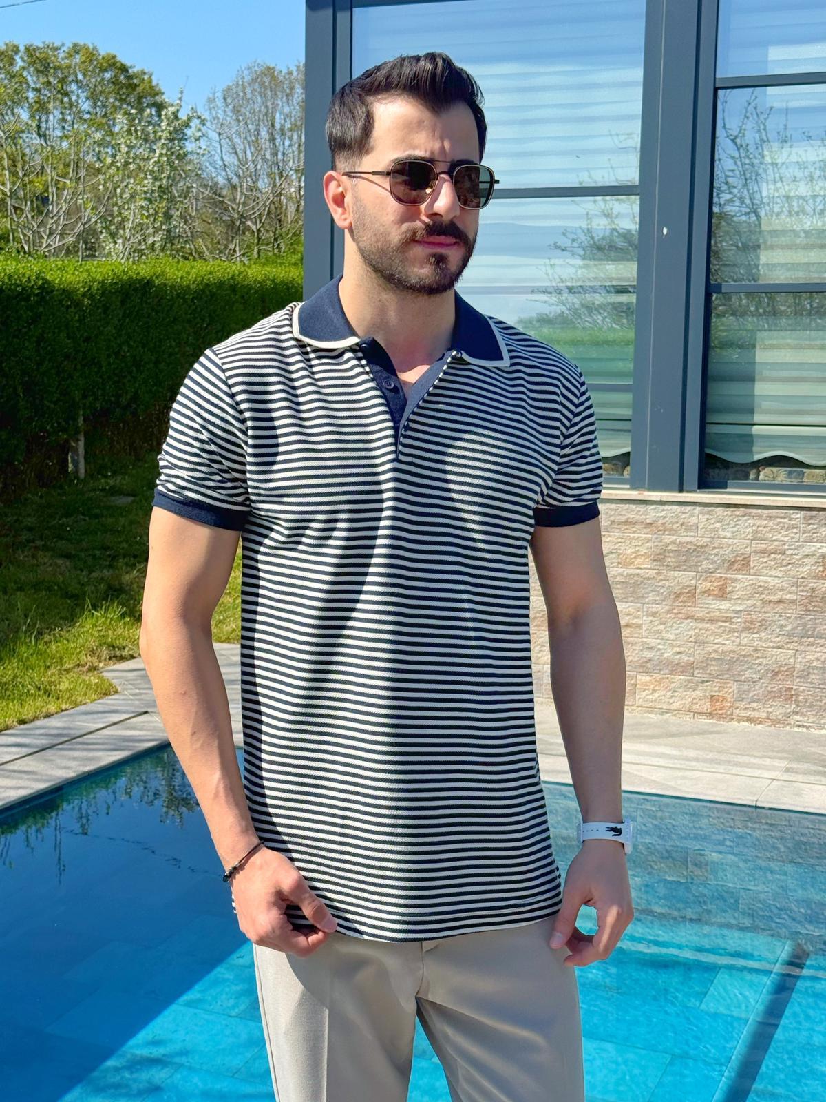 Lacivert Şeritli Regular Kalıp Polo Yaka T-shirt