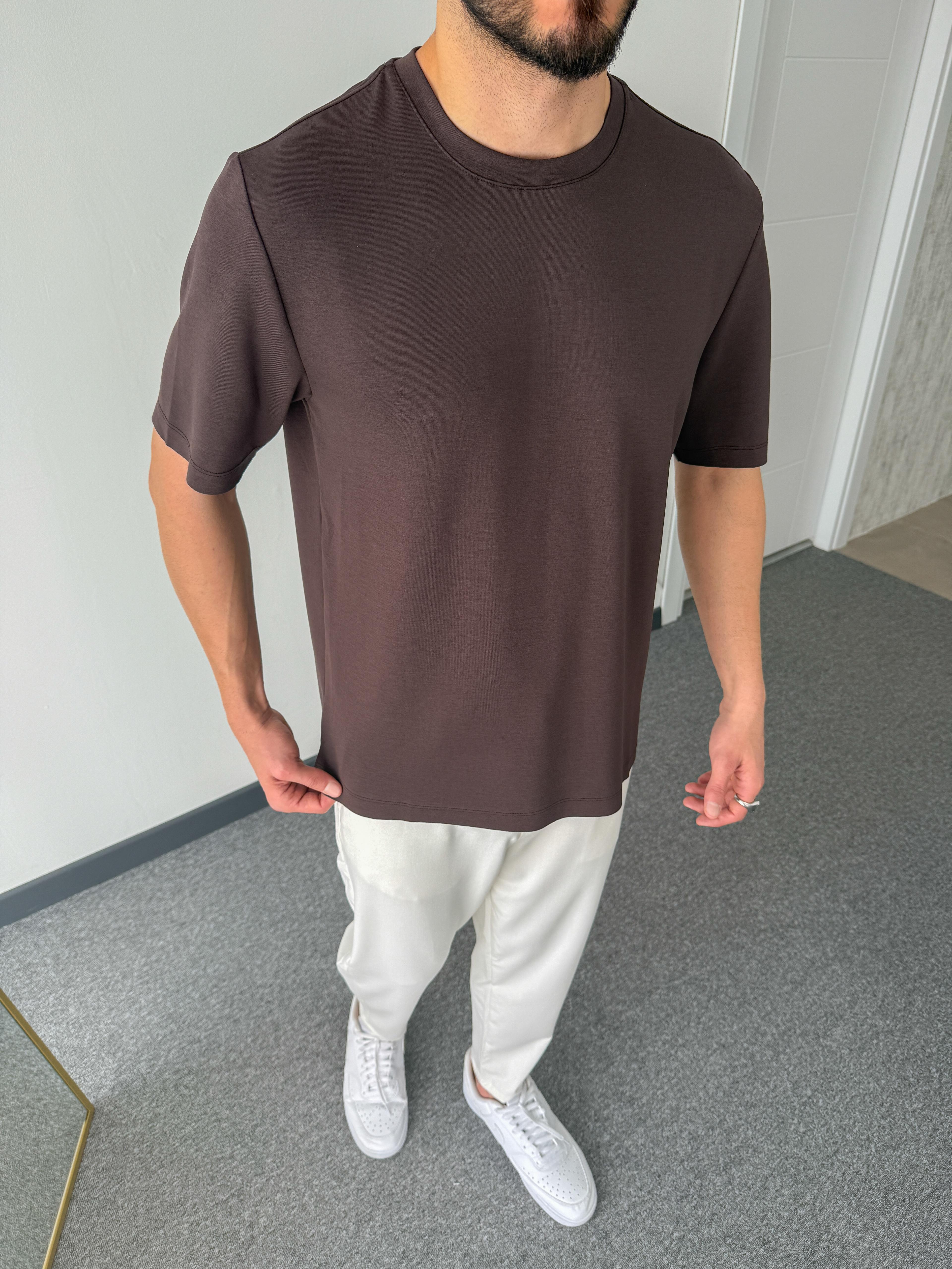 Oysh Kumaş T-Shirt Kahverengi