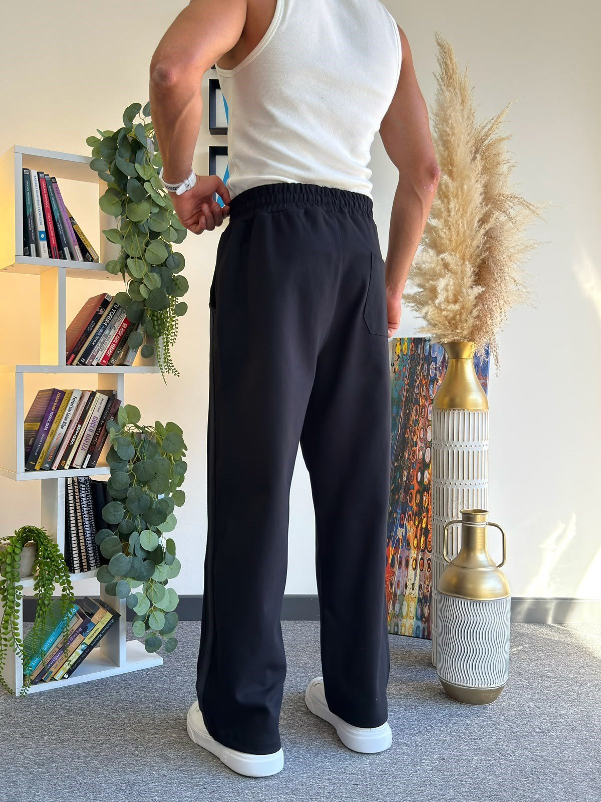 Siyah Çizgi Detaylı Baggy Eşofman