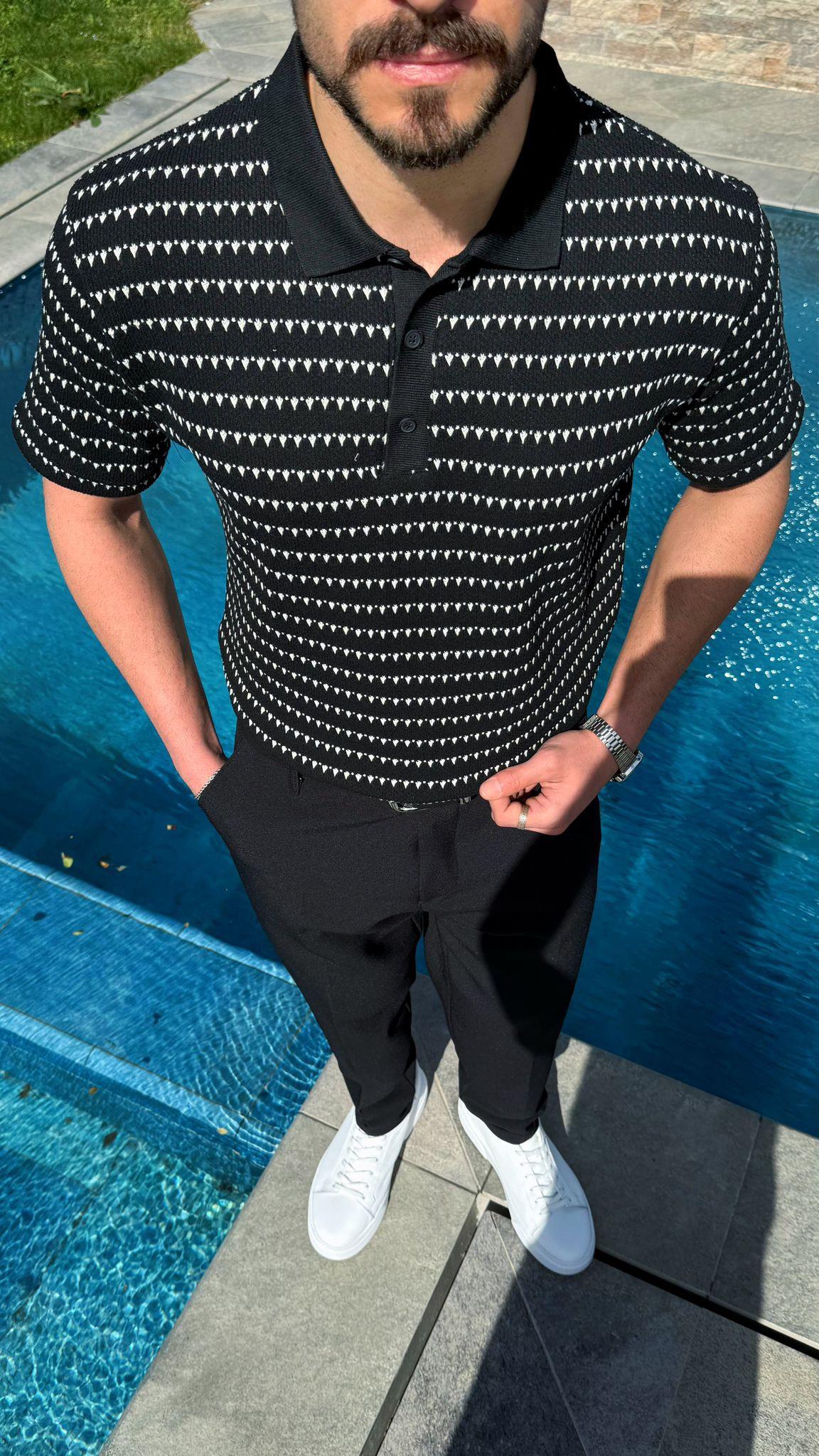 Siyah Dokulu Yazlık Polo Yaka T-Shirt