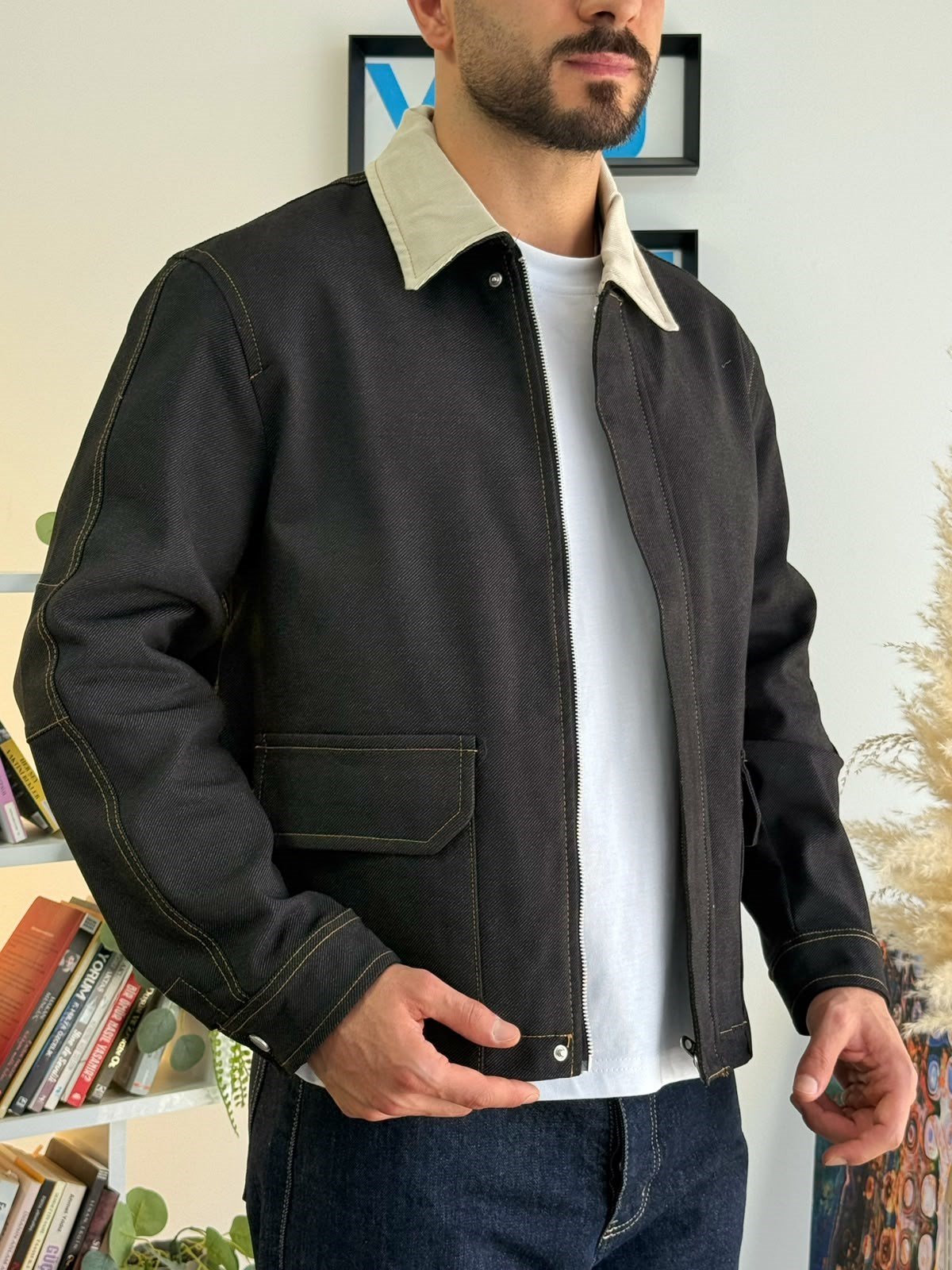Siyah Kontrast Yaka Detaylı Denim Ceket