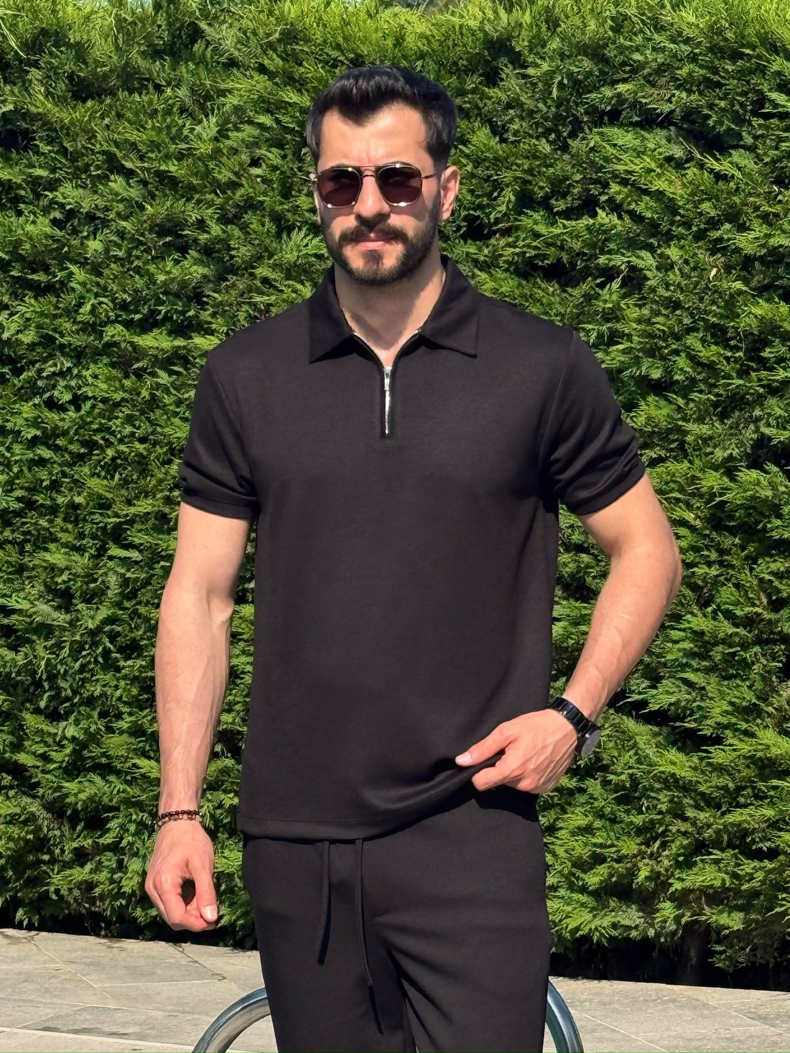 Siyah Osyh Kumaş Yarım Fermuarlı T-Shirt