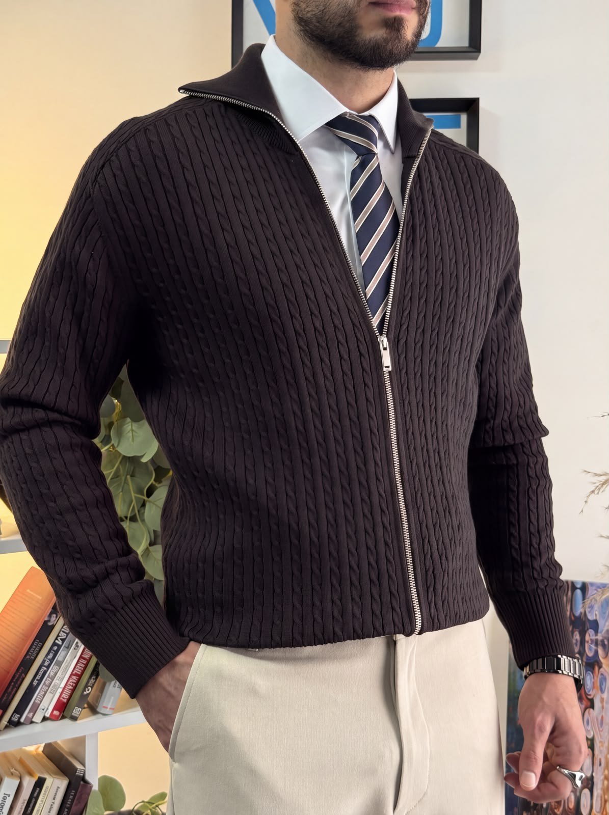 Siyah Regular Fit Halat Desenli Ribana Detaylı Triko Hırka