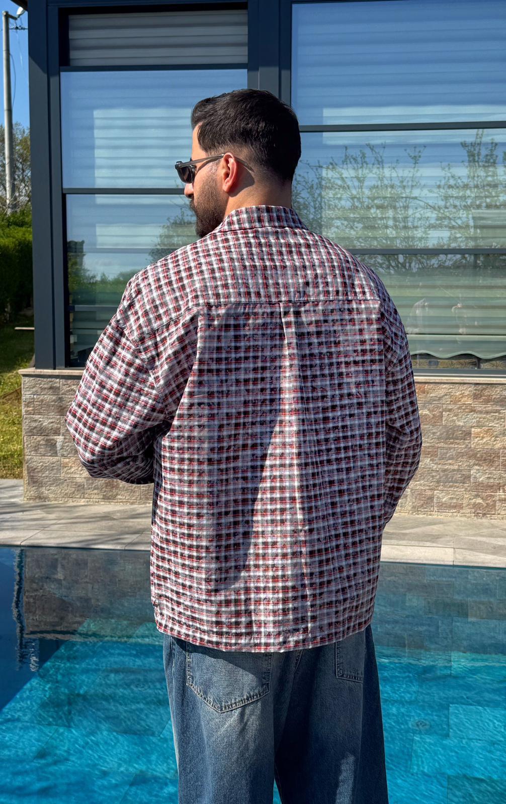 Siyah Yazlık Yıkamalı AC Nakışlı Oversize Gömlek