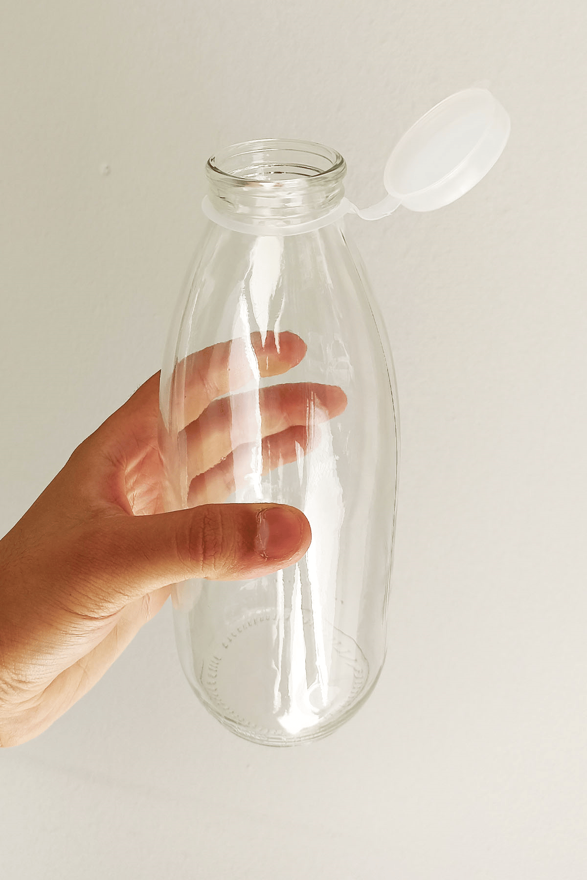 1000cc Şeffaf Ayran, Süt Cam Şişe Plastik Kapaklı 